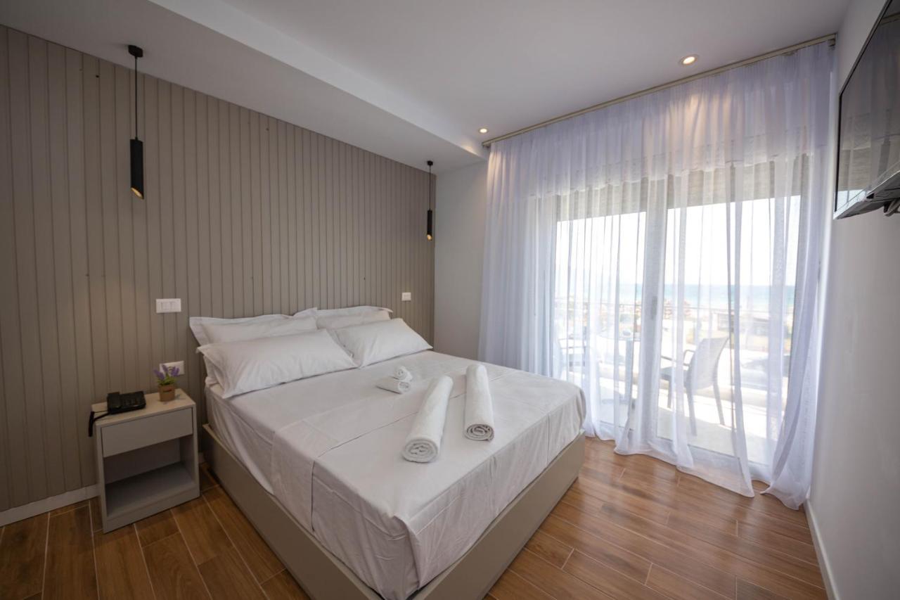 Hesperus Hotel Вльора Екстер'єр фото