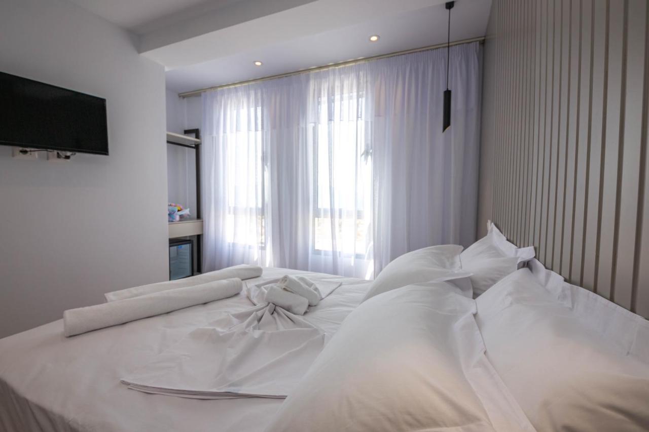Hesperus Hotel Вльора Екстер'єр фото