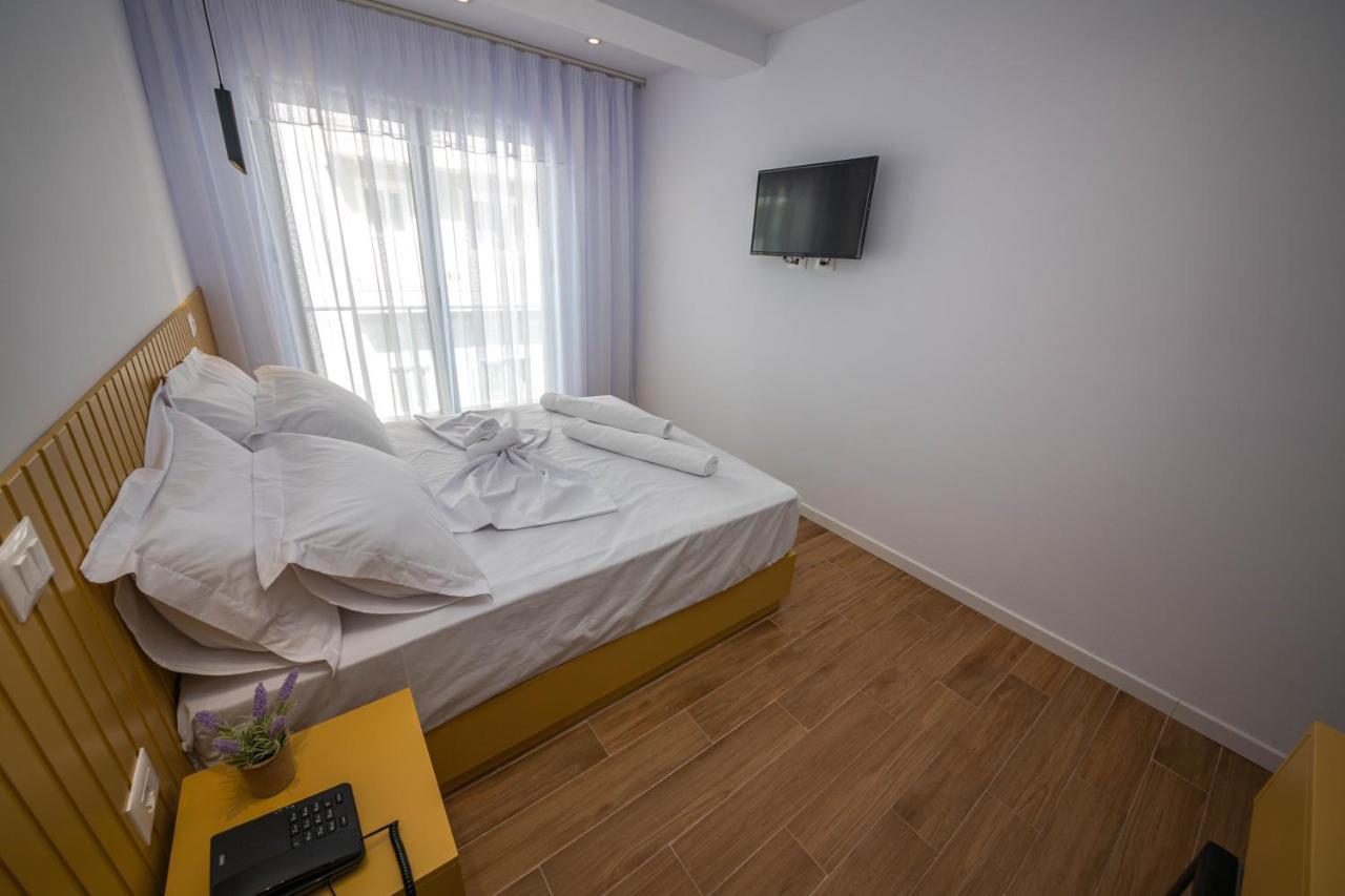 Hesperus Hotel Вльора Екстер'єр фото