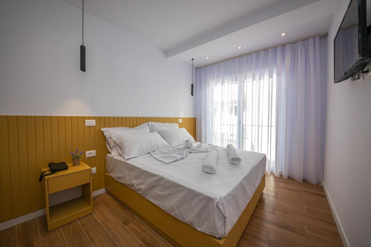 Hesperus Hotel Вльора Екстер'єр фото