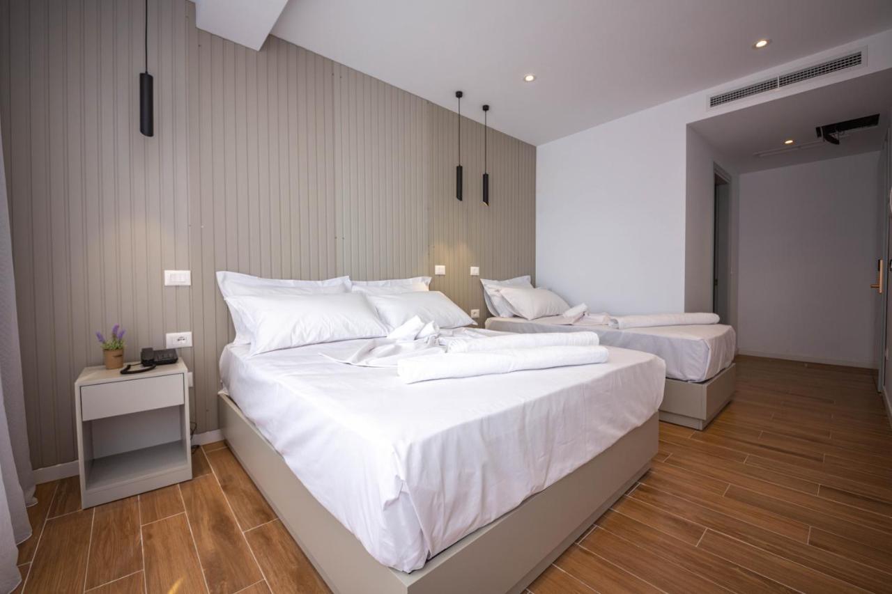 Hesperus Hotel Вльора Екстер'єр фото