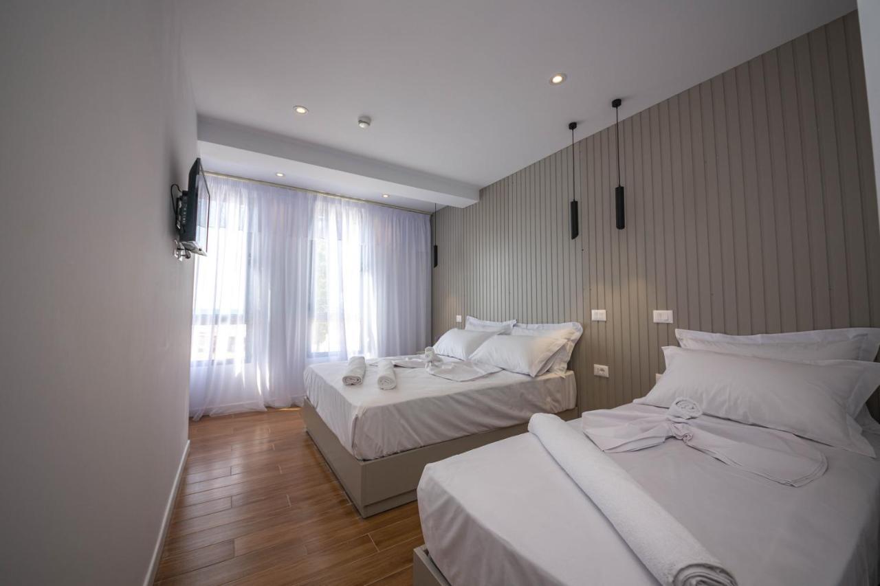 Hesperus Hotel Вльора Екстер'єр фото